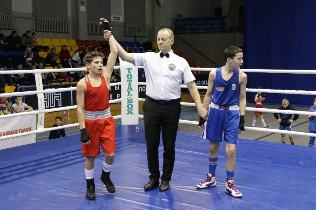 бокс октябрьский башкортостан. клуб бокса девон альметьевск. башкортостан октябрьский тренер по боксу. азалия аминева бокс. бокс октябрьский башкортостан.