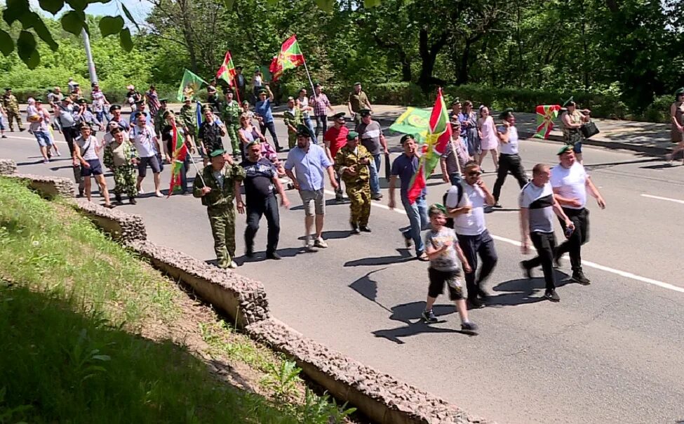 Мужчина 28 мая. День пограничника в Липецке 2022. День пограничника Липецк 2021. Пограничники Липецка. День пограничника в Липецке.