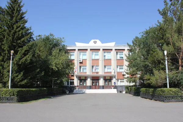 Заря полтавка. Гостиница заря полтавка. Лагерь юбилейный омск. Агро омск 2022 даты. Полтавка омская область.