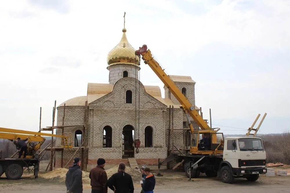 Погода в канадей ульяновской области николаевском. Канадей Николаевский район Церковь. Баевка Ульяновская область храм. Мордовская Канадей Церковь. Баевка Николаевский район.