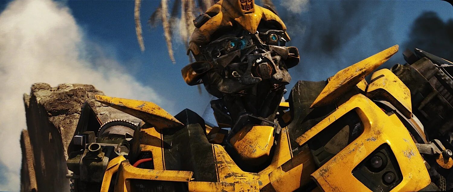 Бамблби 2009 месть падших. Бамблби 2. Transformers 2009