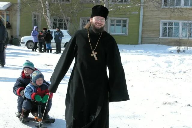 батюшка владислав камчатка. приметы священник. легеев михаил викторович. приметы священник. владислав ревенок.