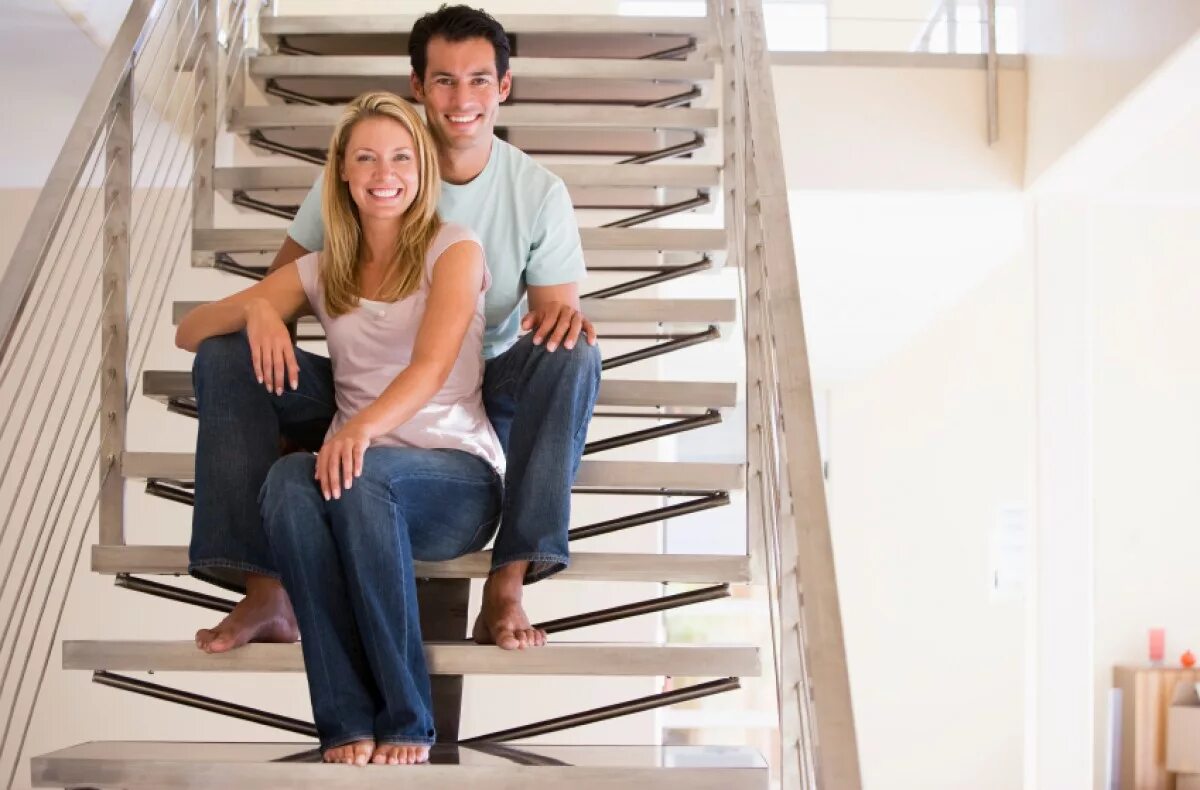 несколько на ступеньках