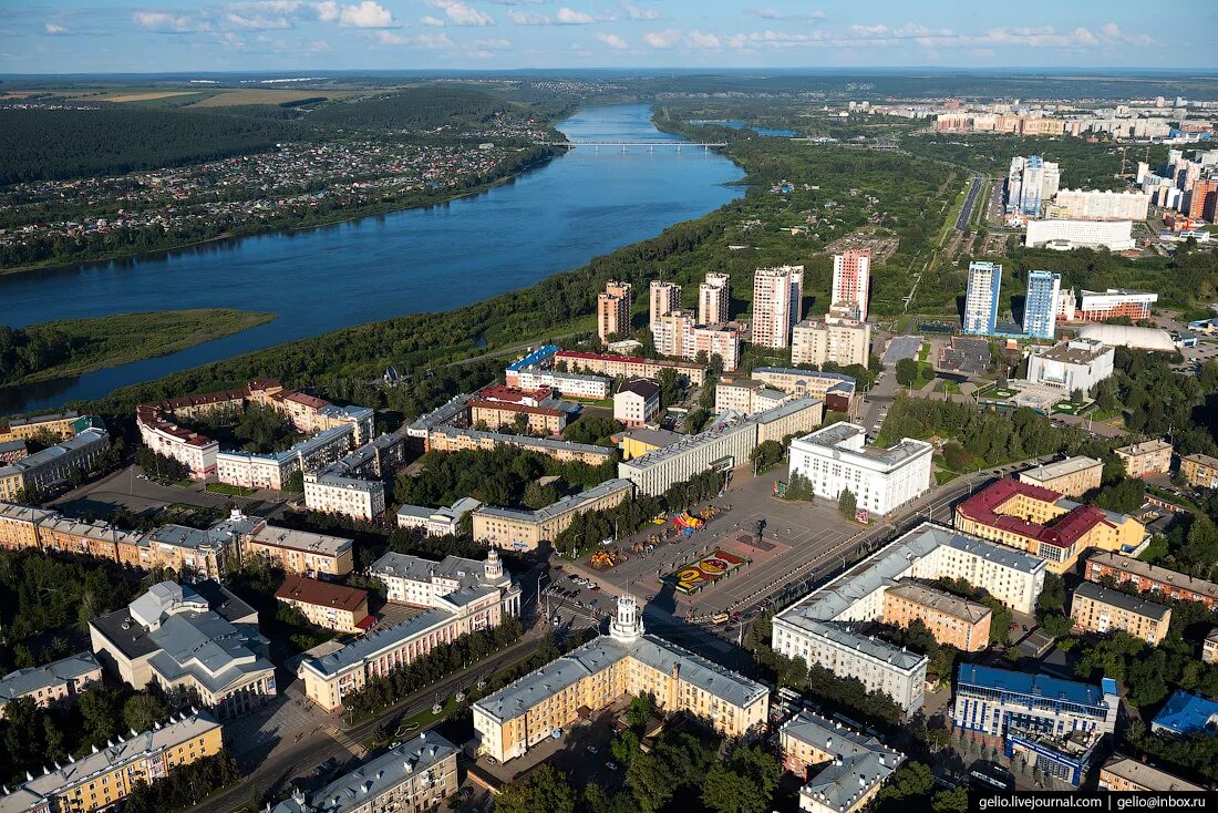 Что сейчас на месте кемерово. Городской округ город Кемерово. Кемерово города Кемеровской области. Березовский с высоты птичьего полета Кемеровская область. Кемерово с птичьего полета.