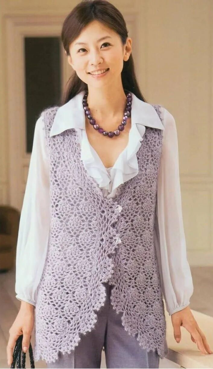 жилет вязаный женский ажурный. вязаная ажурная жилетка. ажурные жилетки для женщин. жилетка крючком для женщин. жилет крючком для женщин.