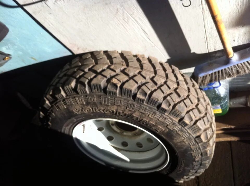 235/85 R16 Pajero 3. 235 85 R16 на Паджеро. 235 85 16 Спарка задняя. 235 85 16 Спарка. 235 75 16 лето