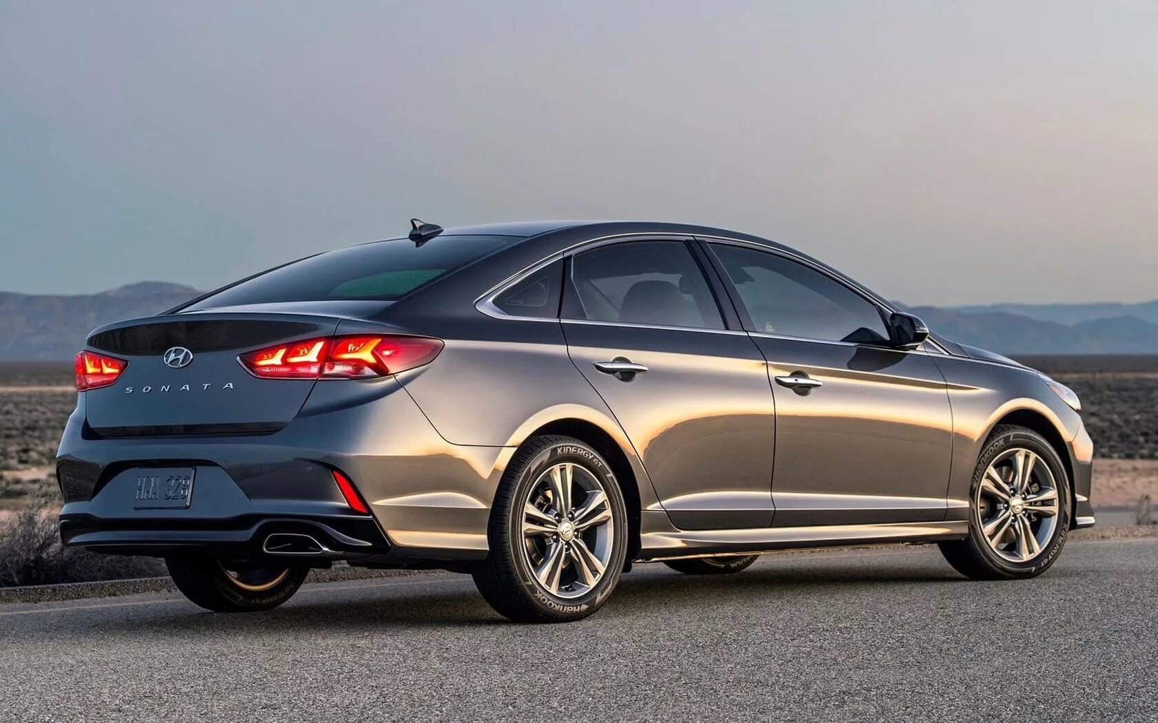 Hyundai sonata. Hyundai Sonata 2018. Хендай Соната 2018. Hyundai Sonata 2019. Хендай Соната 2019.