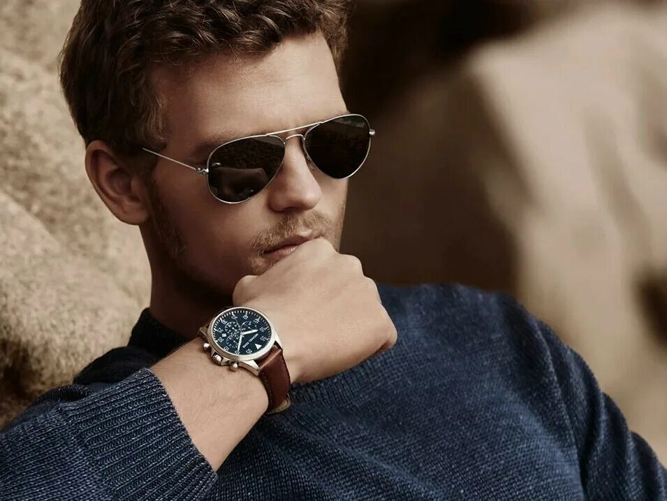 Michael Kors Mens. Красивые мужские часы. Мужчина с часами. Муж час дону