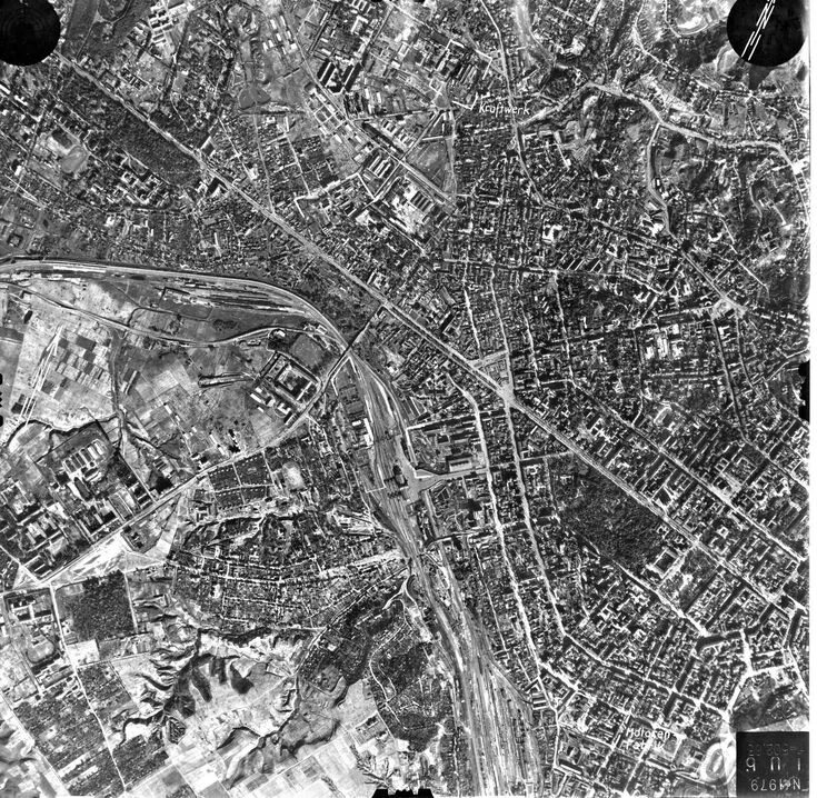 Карты люфтваффе. Аэрофотосъемка киев 1943. киев аэрофотосъемка 1941. аэрофотоснимки люфтваффе сталинград.