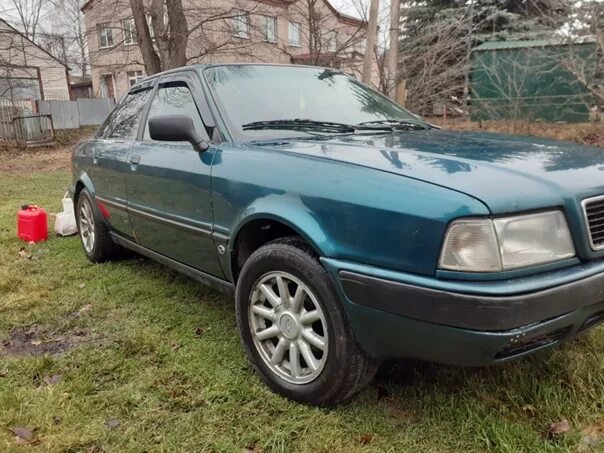 Купить ауди б у авито. Ауди 80 Nauticblue. Ауди 80 б4 Saturn. Ауди 80 изумруд. Ауди 80 бирюзовая.