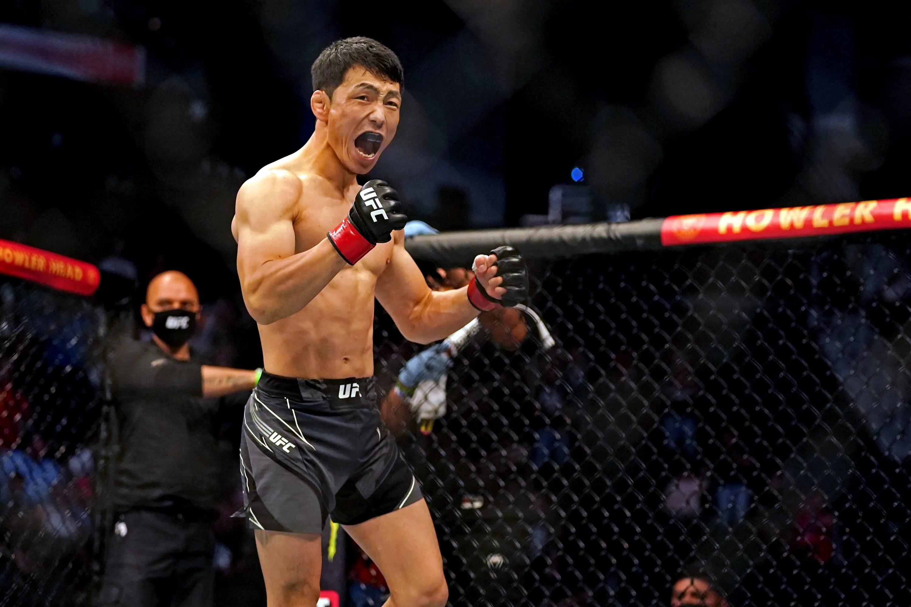 Бой монгола и руки базуки. Руки базуки vs олег монгол. Мурад поп мма. Олег монгол руки базуки бой. Олег монгол руки базуки бой.