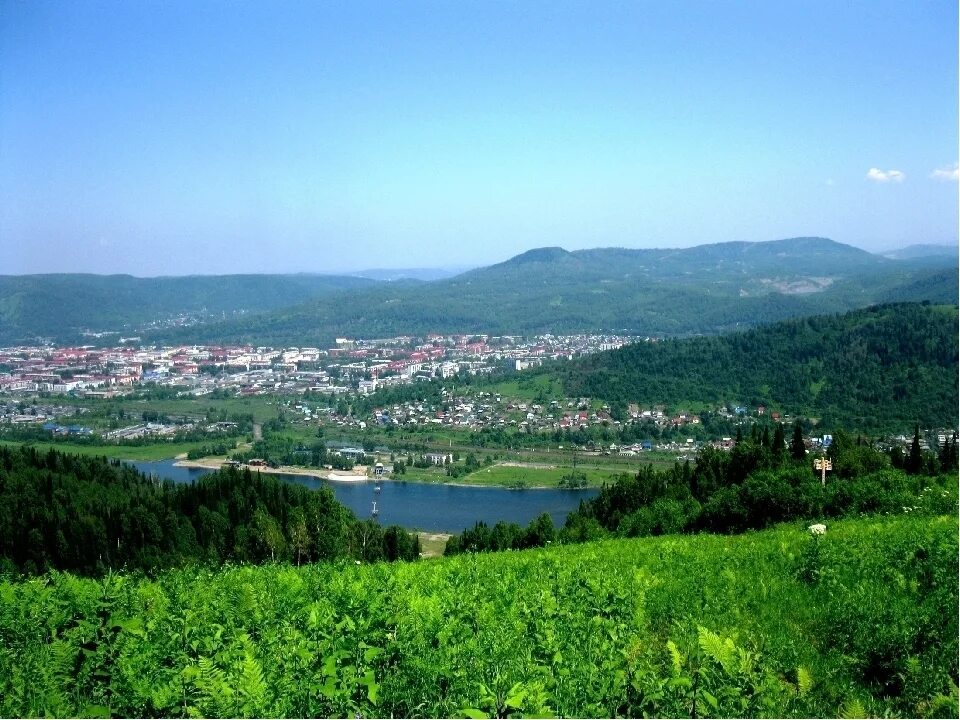 Хадыженск фото. Хадыженск Краснодарский. Горы в Хадыженске Краснодарского края. Хадыженск Апшеронский район. Хадыженск Краснодарский край природа.