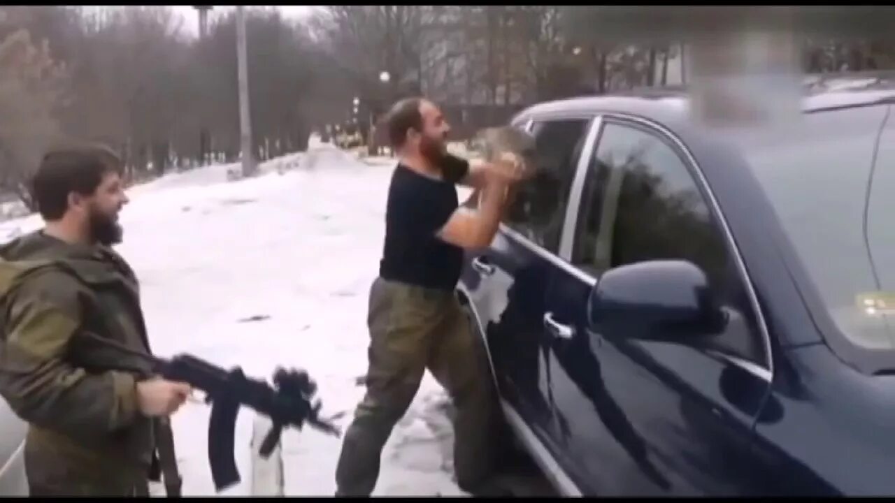 Бандиты 90-х. Чеченцы угрожают бандиту