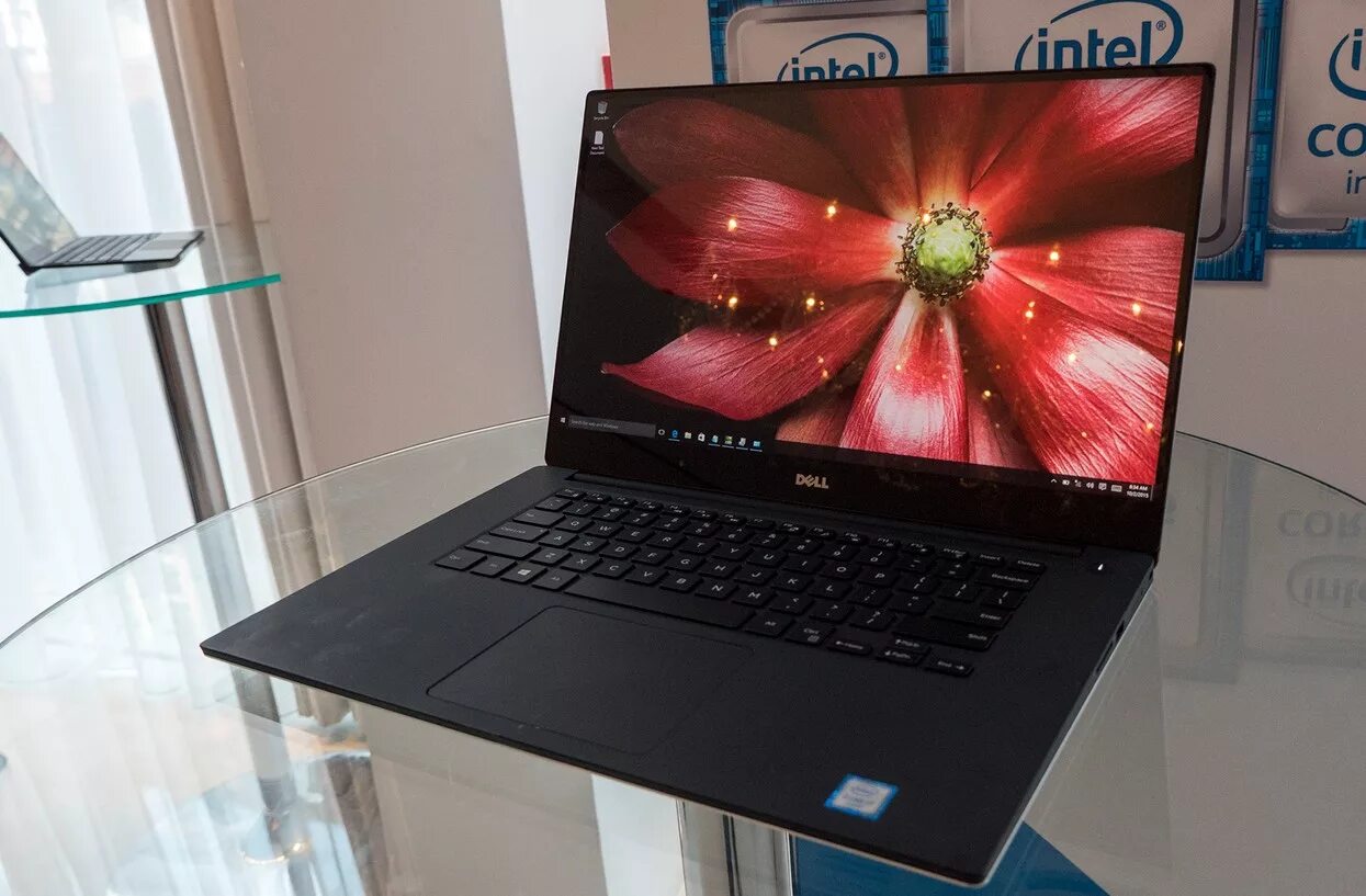 Asus zenbook 2022. Ноутбук без рамок. Ноутбук без рамок. Dell xps 13 9360. Ноутбук без рамок.