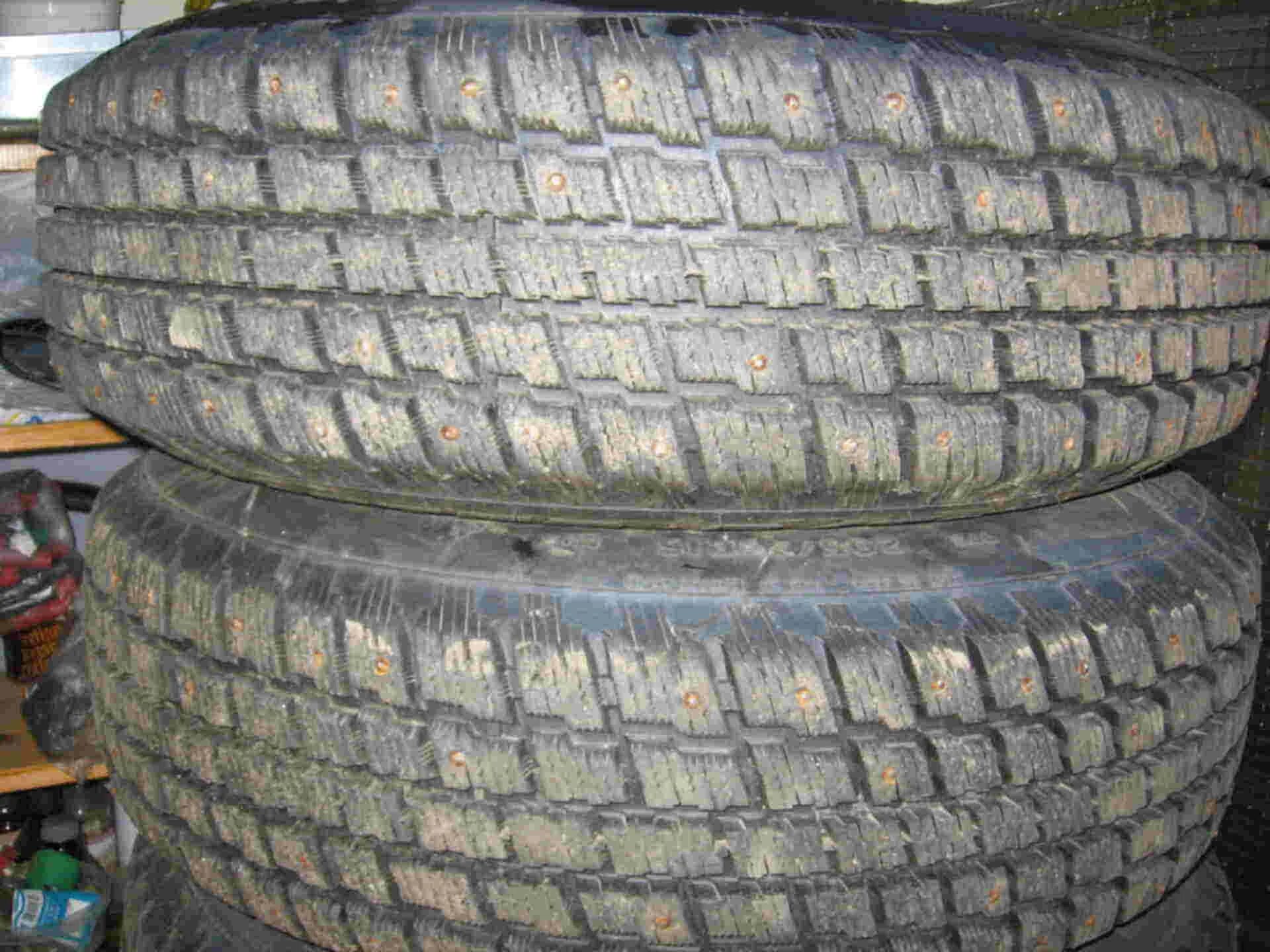 Резина на авто купить на авито бу. 205/75 R15. 205 75 15. Резина 205 на 75 р 15. Шины Купер 225/75 r15 зима.