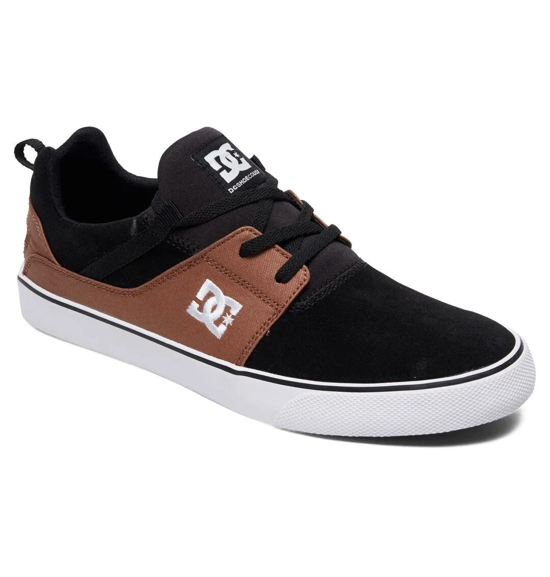 Мужские dc shoes. Кеды DC Heathrow Vulc. Кроссовки мужские DC Shoes Heathrow. Кроссовки DC Heathrow m Shoe. Кеды DC Shoes для скейта.