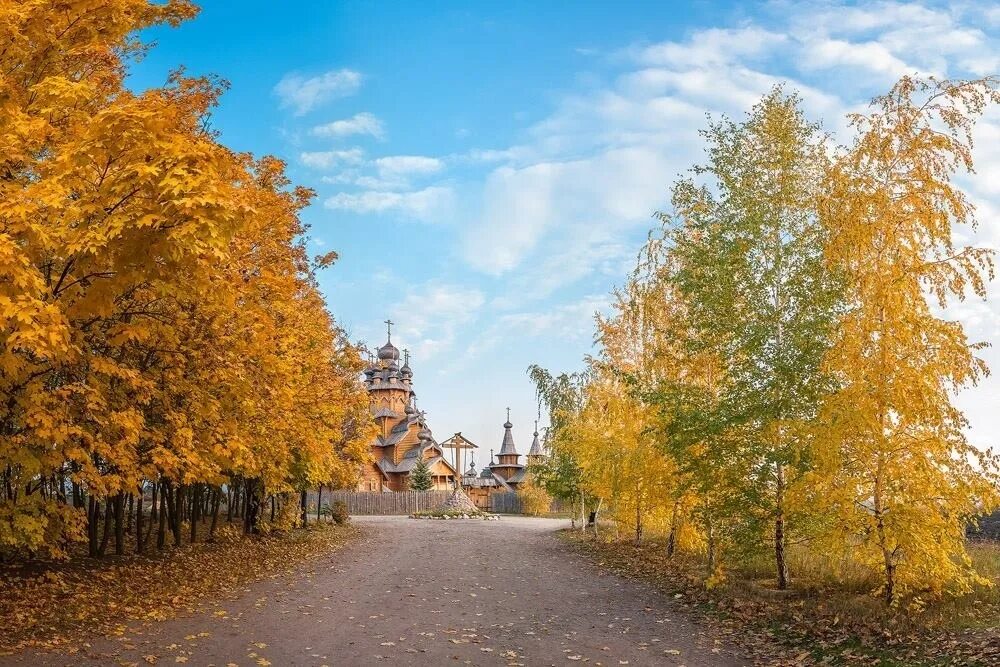 Св осень. Осенняя Горловка. Фото осень в Горловке. Святые горы фото. Горловка красивые фото города осень.