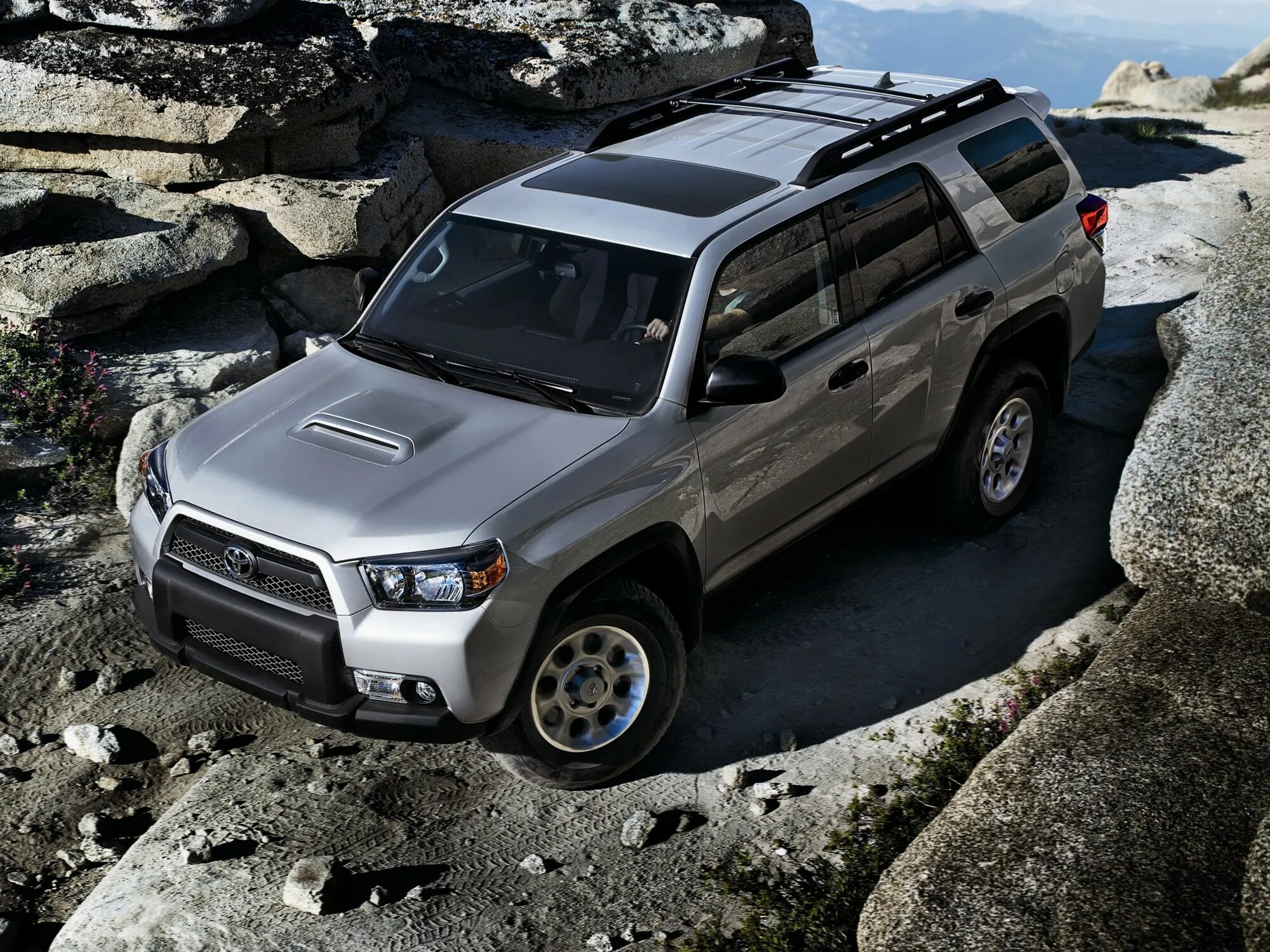 Nissan patrol 3 door. Nissan patrol 3 дверный. Nissan xterra 2018. Nissan patrol 1997. Рамный японский внедорожник.