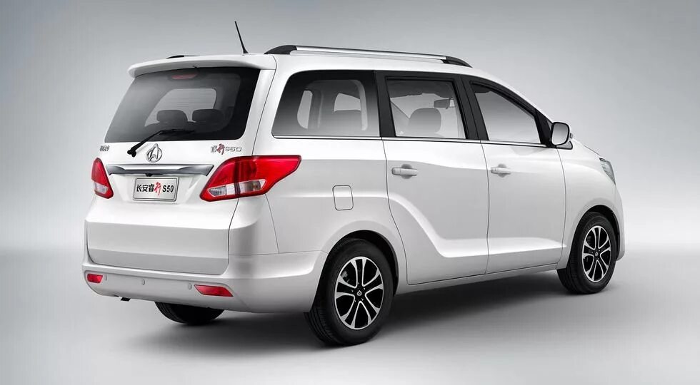 Сузуки 7 мест. Suzuki ertiga обновленный. Suzuki xl7 2021. Сузуки 7 ми местный 2021. Сузуки 7 мест.
