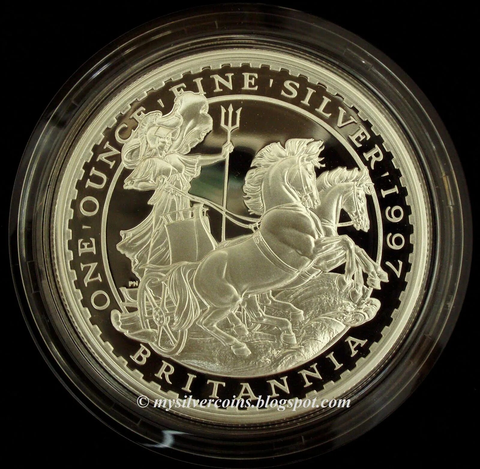 Покупаем серебряные монеты. Монета Британия 2023 серебро пруф. Luitpold серебряная монета. Монета с мотоциклом. Серебряная монета мотоцикл.