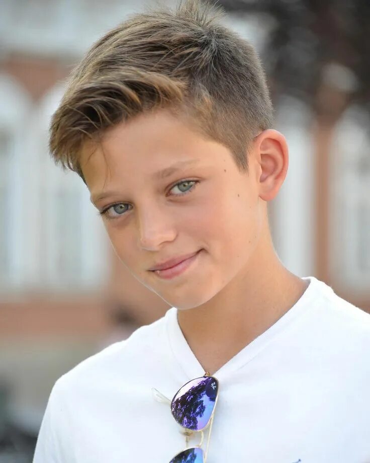 Mixed boy curly hair Boys haircuts curly hair, Baby haircut, Toddler haircuts