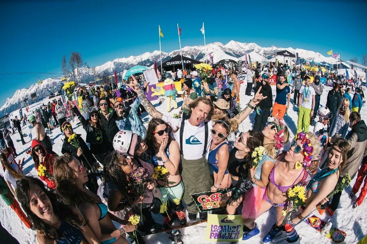 Фестиваль нью стар кемп. Песчаная буря сочи 2018 new star camp. New star camp сочи. Quiksilver new star camp. New star camp 2022.