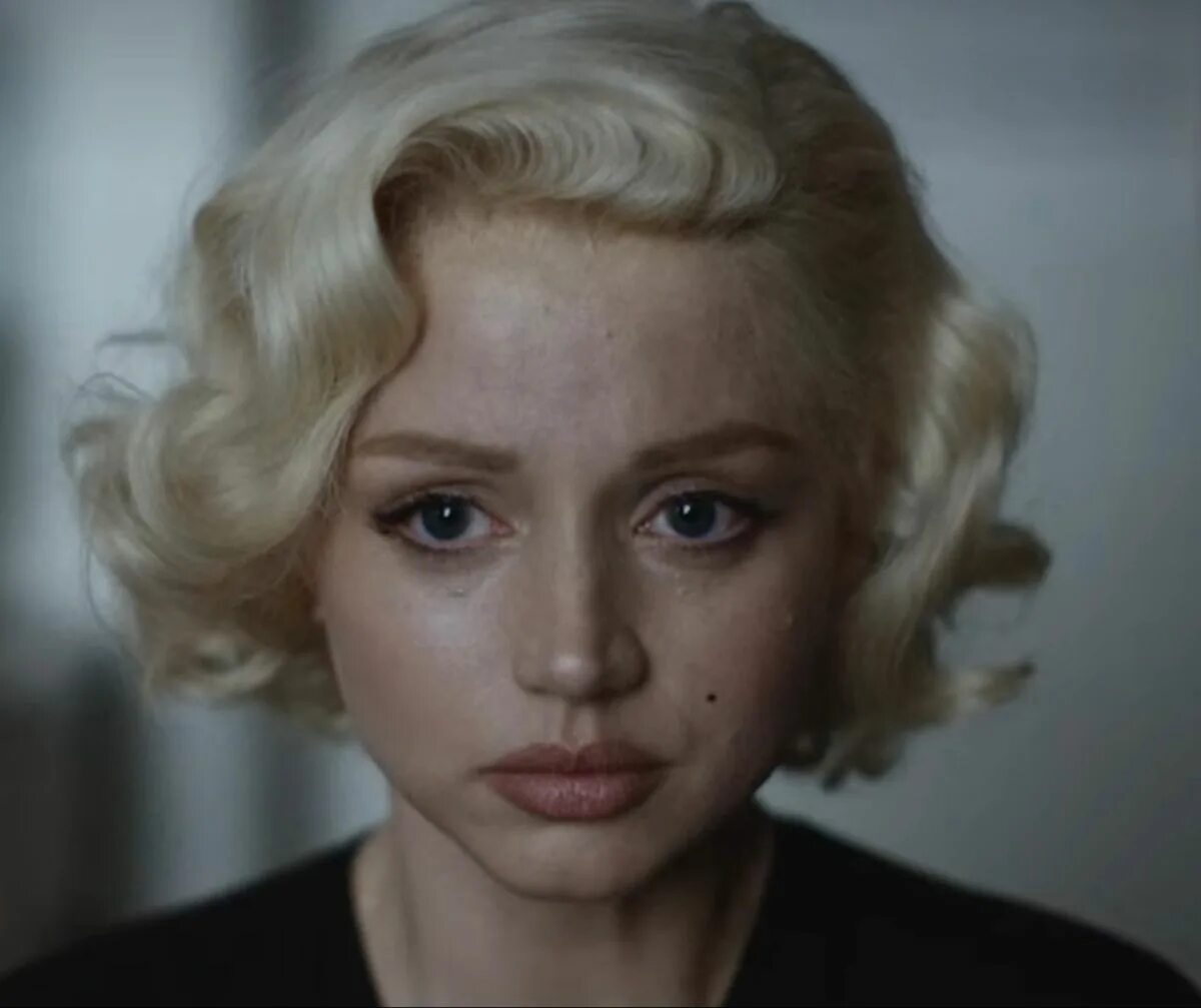 Movie monroe. Movie monroe. Marilyn monroe 1951. Мэрилин монро ниагара. Сша.