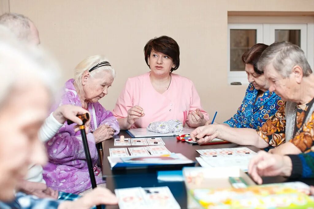 Доброта пансионат для пожилых. Дом инвалидов и престарелых добро. Дом инвалидов и престарелых добро. Дом престарелых пансионат доброта, балашиха. Дом престарелых доброта красногорск.