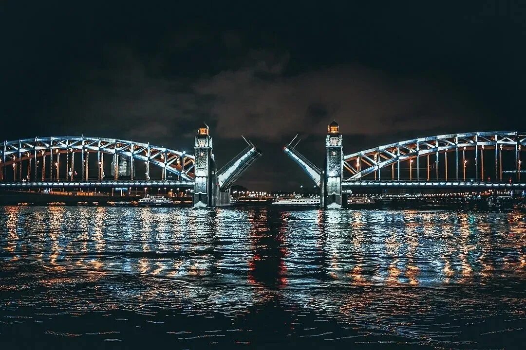 Мосты Санкт-Петербурга. Финляндский мост в Петербурге. Большеохтинский мост в Санкт-Петербурге. Мосты Санкт перетрубрг.