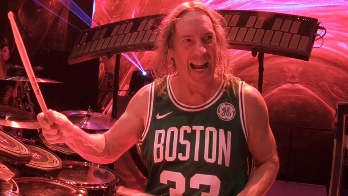 Danny s going to have. Дэнни керри. danny carey барабанщик. danny carey tool. дэнни керри рост.