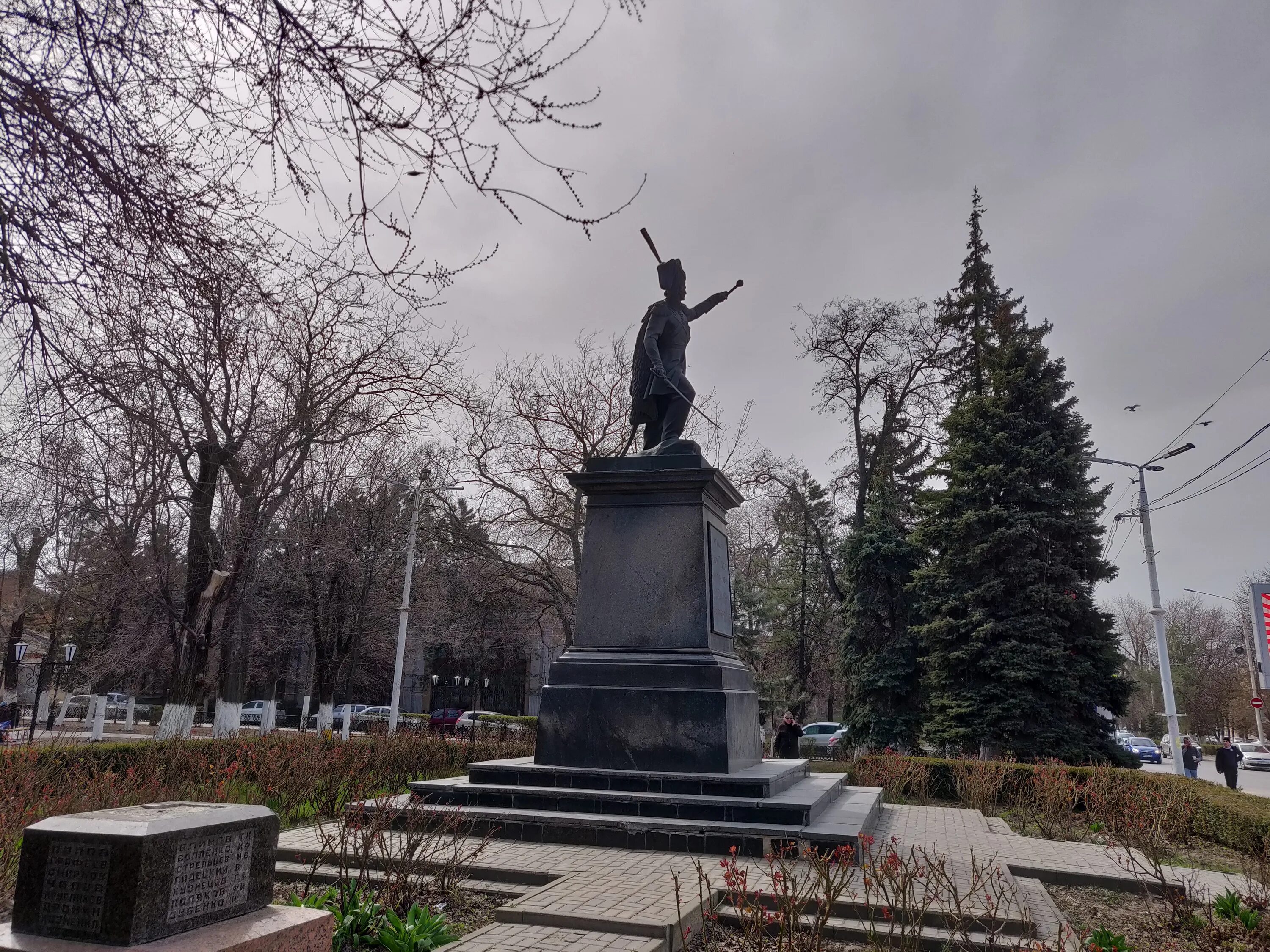 атаман платов памятники в ростовской области. мемориал платов. мемориал на северной краснодар. мемориальный комплекс «курган казачьей славы». памятник платову в ярцево.
