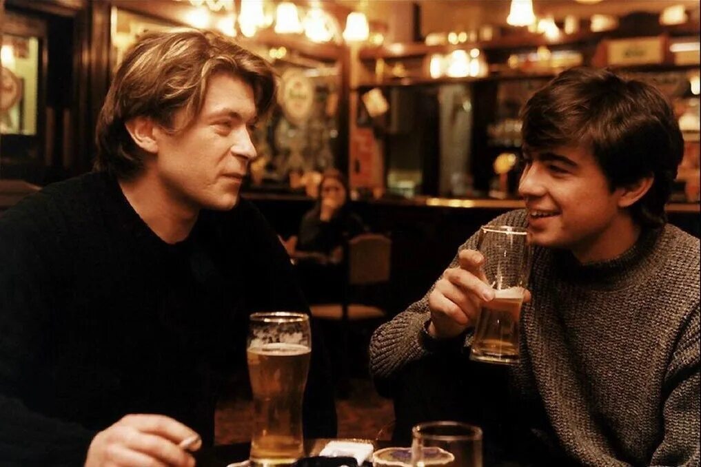 Би 2 и бодров. Брат 2 бодров и сухоруков. Музыканты 2 брата. Группа братья грим группа. Наутилус брат.