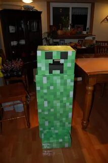 Minecraft Creations: Creeper Halloween Costume.