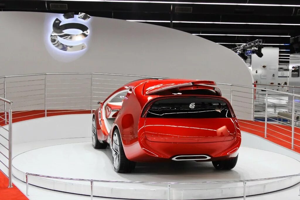 Toyota concept-i. Mercedes-amg gt 2015 sportscar. Прогрессивные машины. Mercedes benz biome салон. Концепт кары тойота.