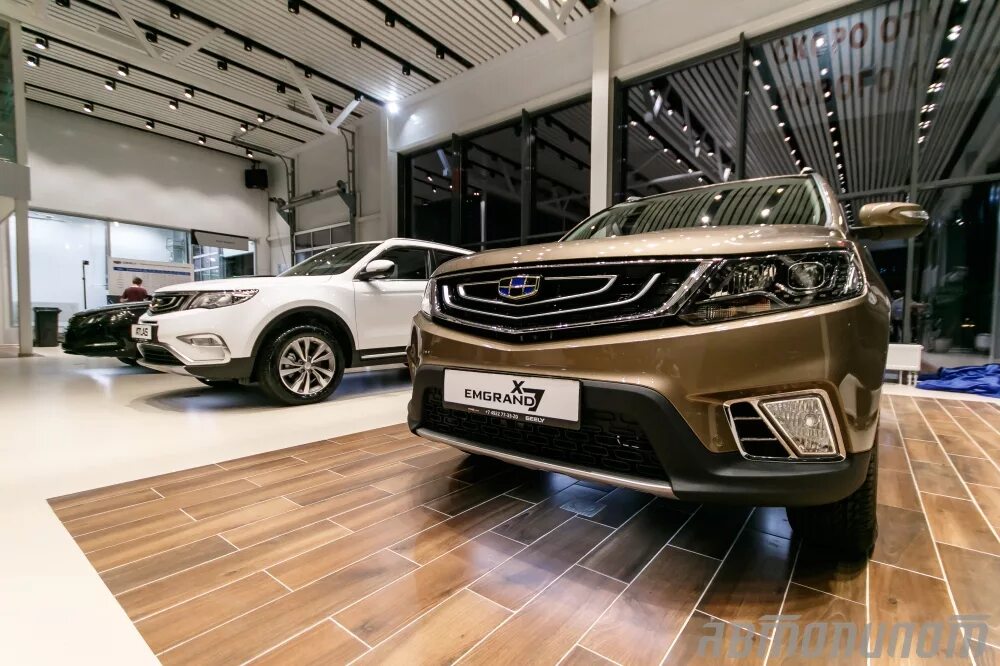 Автоград Geely. Geely Atlas автосалон. Geely Парнас. Джили атлас Тюмень Автоград. Geely купить в москве у официального дилера