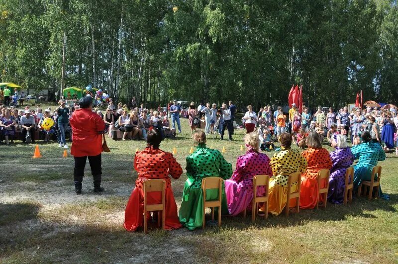 Погода в молчаново томской области. Село Молчаново Томская область. Праздник в Молчаново Томской области. Село Молчаново Томская область праздники. Озеро токовое Молчаново.