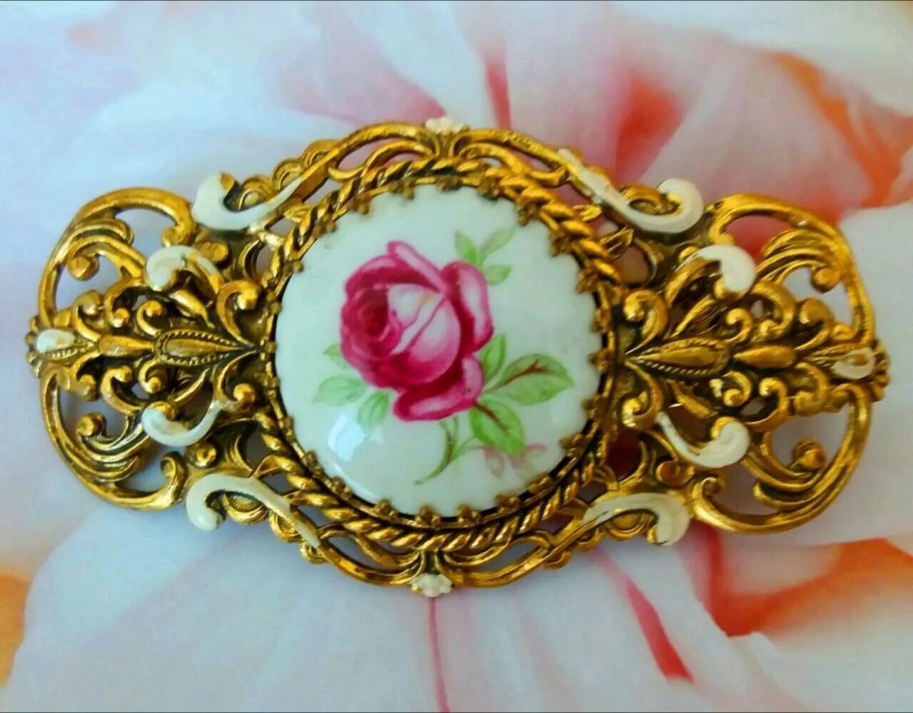Чехия винтаж. Чешская бижутерия клипсы. Ажурные розы. Чехия винтаж. Браслет чехия винтаж.