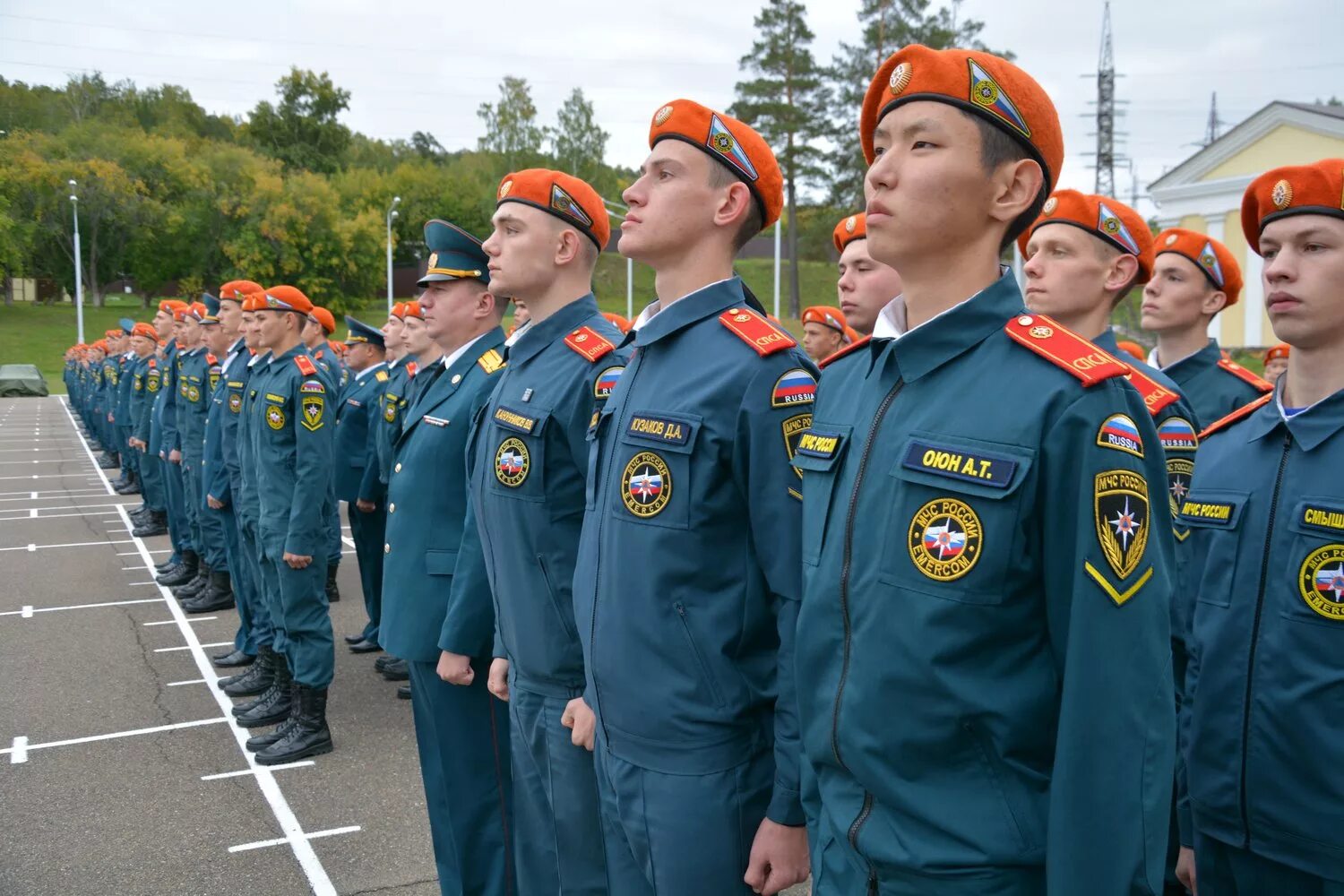 Сайт мчс железногорск красноярского. Пожарно-спасательная Академия Железногорск. Железногорск Красноярский край Академия МЧС. Сибирская пожарно-спасательная Академия Красноярск. Сибирская пожарно спасательная Академия МЧС Железногорск.