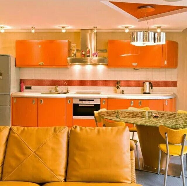 Оранжевая кухня от Warendorf - SDP-interior - Интерьерные салоны в Москве 8(495)