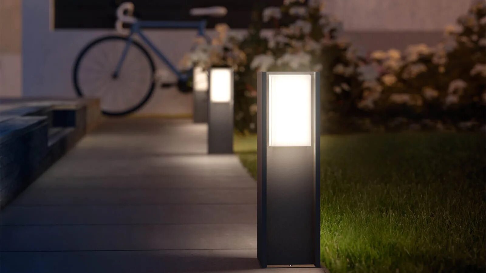 Автоматическое освещение. Philips Hue Light Outdoor. Напольный светильник Philips Hue. «Умный» уличный 5g-фонарь ajnj. Уличный светильник SLV 1002504.