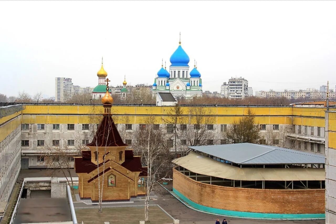 Храмов сизо. Шоссейная 92 СИЗО 6. СИЗО 6 Москва Церковь. СИЗО-6 Москва Печатники. СИЗО 6 Печатники храм на территории.