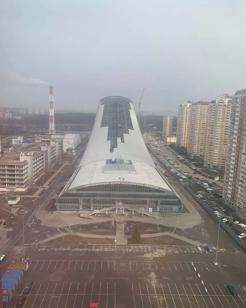 Почему снежком сносят. Снежком Красногорск. Снежком горнолыжный комплекс в Красногорске. Снежком горнолыжный комплекс в Красногорске сносят. Горнолыжный комплекс снежком снесут.