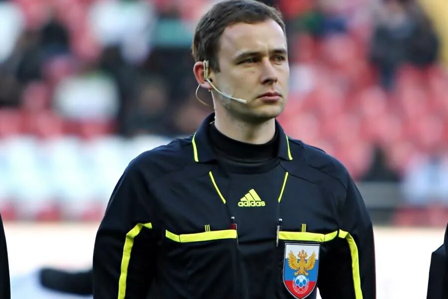 Центр арбитр. Виталий мешков. виталий мешков судья. мешков судья рфпл. чельцов дмитрий арбитр.