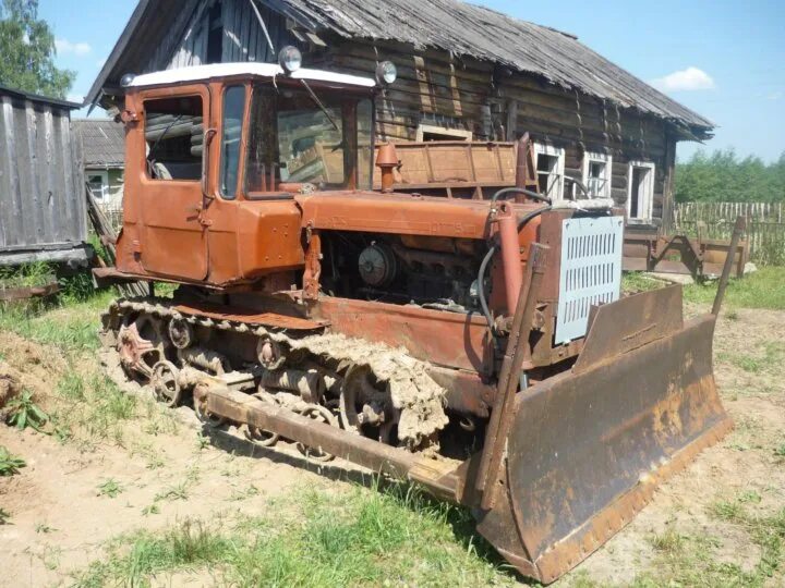 Бульдозер б у авито. Трактор дт-75 бульдозер. т-150 трактор гусеничный и дт 75. дт 75 б. дт-75 бульдозер б/у.