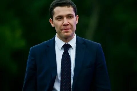 Большинство глав