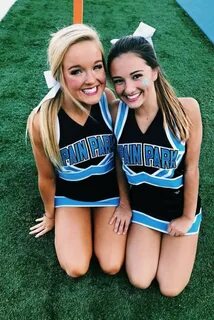 Pretty cheerleaders pictures