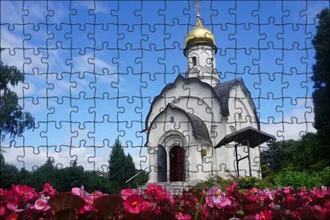 Церковь в цветах