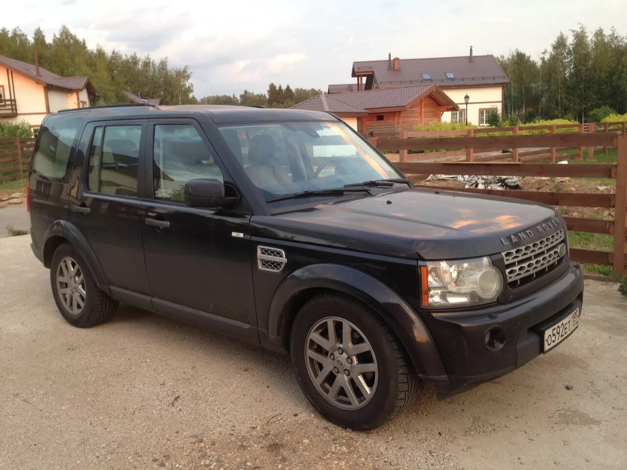 Ленд Ровер Дискавери 2010. Land Rover Discovery 2010. Ленд Ровер Дискавери 4 2010. Land Rover Discovery 3 2010. Купить ровер б у