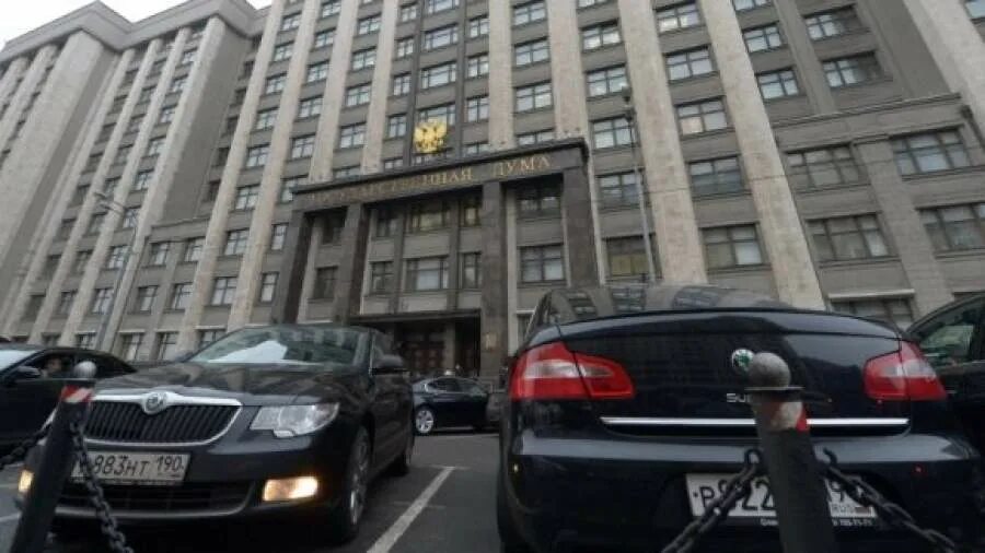 Машины чиновников. Бмв с мигалками е60. Служебные машины депутатов. Кортеж майбах. Огромный автопарк роскоши.