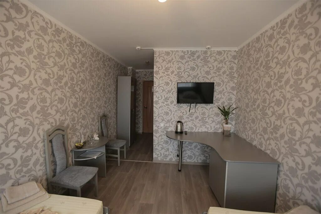 чистополь купить квартиру двухкомнатную вторичку ул. гостиница чистополь в чистополе. мебельная 8 чистополь. зеленая 13 чистополь. мебельная 16 чистополь дом.